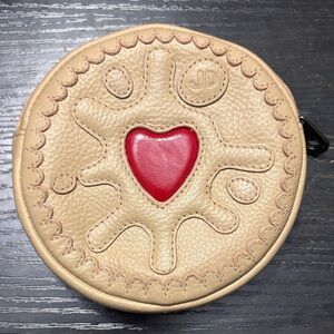 Toshi Round Beige Leather Coin Purse with Red Heart